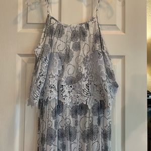 White glowered dress